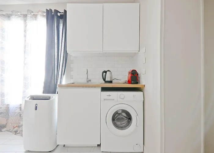 1 Bedroom - 6p - Le Marais With Netflix Apartment *